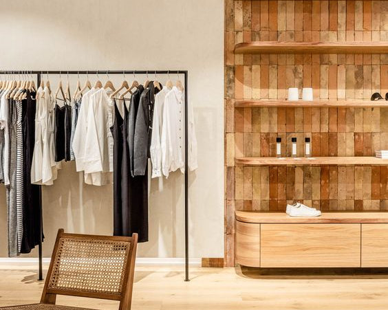 Elevating the In-Store Experience: Strategies for Creating a Memorable Shopping EnvironmentBeyond Clicks: Crafting Unforgettable In-Store Experiences in a Digital WorldIn the age of digital dominance, where a click can replace a stroll through the aisles,