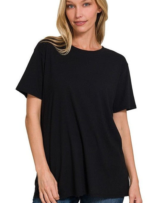 Harper Boyfriend TeeLooking for that perfectly oversized fit t-shirt? Introducing, the Harper Boyfriend Tee. With a round neckline, short sleeves, and a comfy oversized fit, this 100% Cotton t-shirt is perfect for every day. A go-to for any casual, laid b