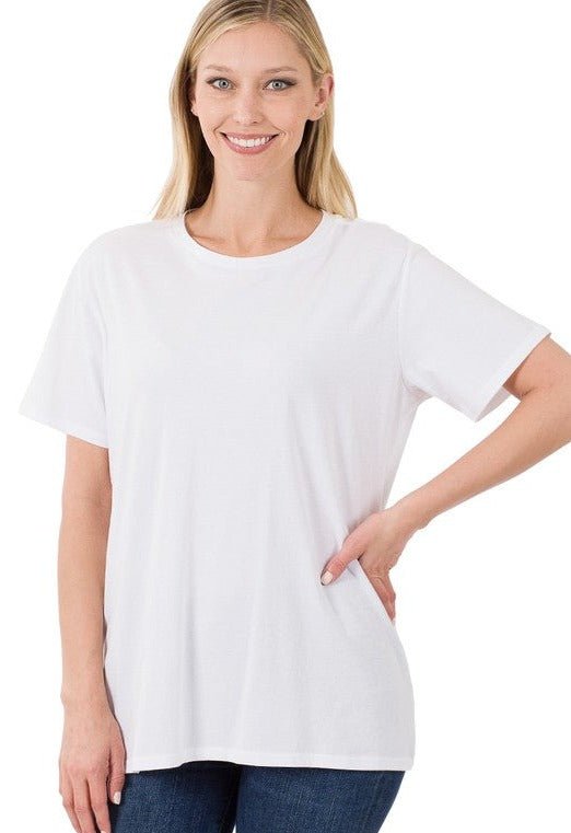 Harper Boyfriend TeeLooking for that perfectly oversized fit t-shirt? Introducing, the Harper Boyfriend Tee. With a round neckline, short sleeves, and a comfy oversized fit, this 100% Cotton t-shirt is perfect for every day. A go-to for any casual, laid b