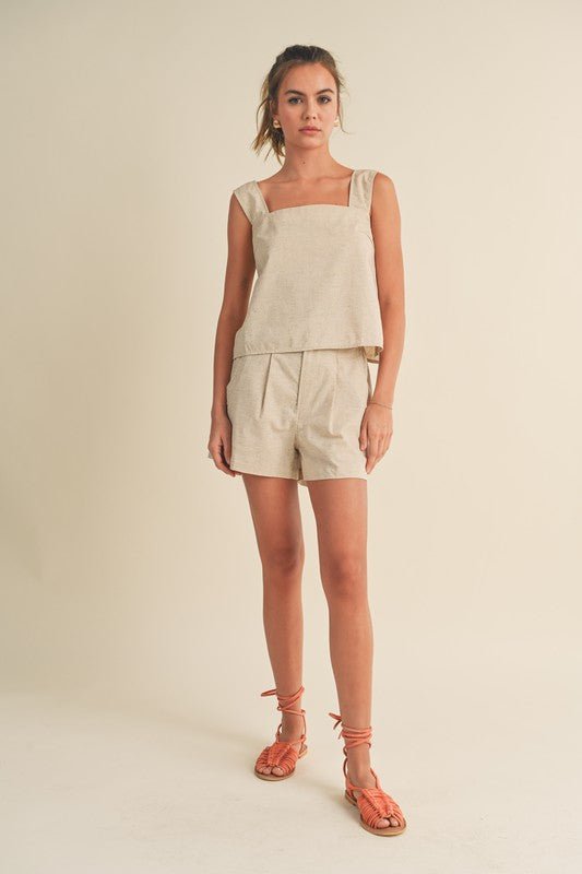 Zinnia ShortThe Zinnia Shorts are guaranteed to be a warm weather staple! With a high rise waist with an elasticated back, and a flowy fit through the leg, these 100% cotton shorts, are lightweight, breathable, and the perfect blend of dressy and casual.