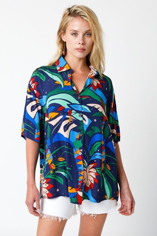 Kaylani Half Sleeve Top - FINAL SALEWith a fun print and a loose, easy fit, the Kaylani Top is the perfect summer blouse! The lightweight fabric keeps you cool, and with so many ways to style, its sure to be a go to! Dress this piece up with your favorite