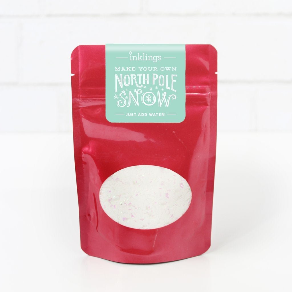 North Pole SnowMake 16 cups of fluffy "snow"! Pour into a large bowl and add 4 cups of water to see snow grow before your eyes! Flakes will grow to 100x their size. This snow is perfect for holiday parties, for making snow slime, or as a fun and easy indo