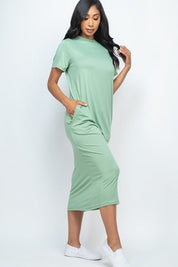 Side Pocket Maxi Dress - FINAL SALEYour new best friend this spring and summer! The side pocket maxi dress features a round neckline and short sleeves. Made of a soft and lightweight stretch jersey fabric for ultimate comfort and ease. Pair with your favo