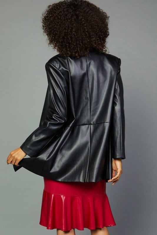 Stevie Faux Leather Blazer - FINAL SALEPRODUCT DESCRIPTION: Set trends all over town when you add the Stevie Vegan Leather Blazer to your OOTD! Buttery smooth vegan leather shapes this chic blazer that has a collared neckline with notched lapels, lightly